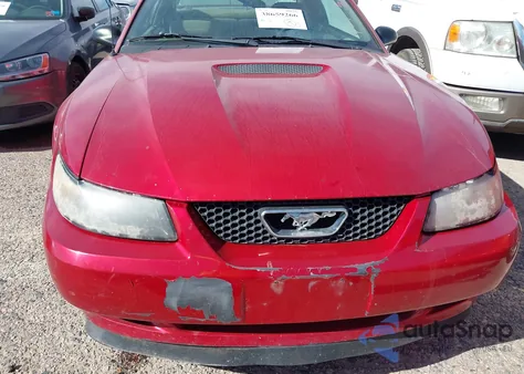 2001 Ford Mustang Deluxe/Premium/Standard z USA, uszkodzony, nr VIN 1FAFP40461F231232